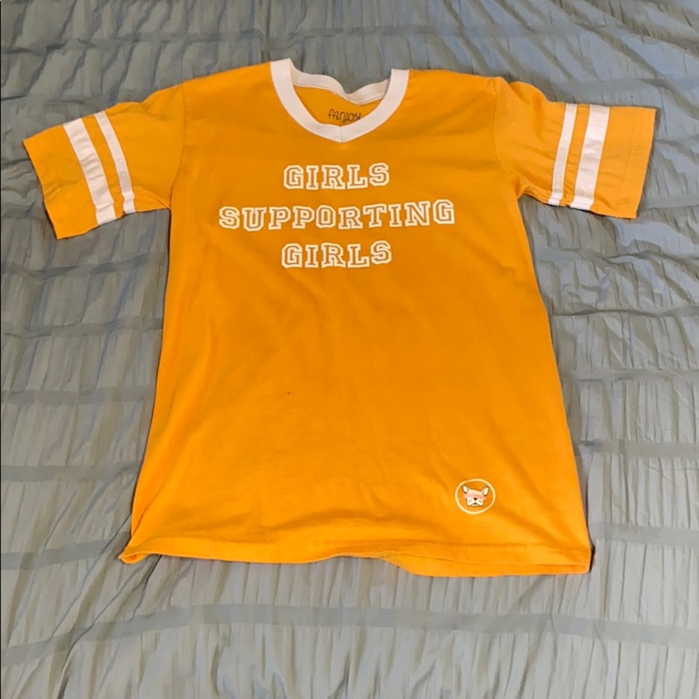 Adelaine Merch: T-shirt